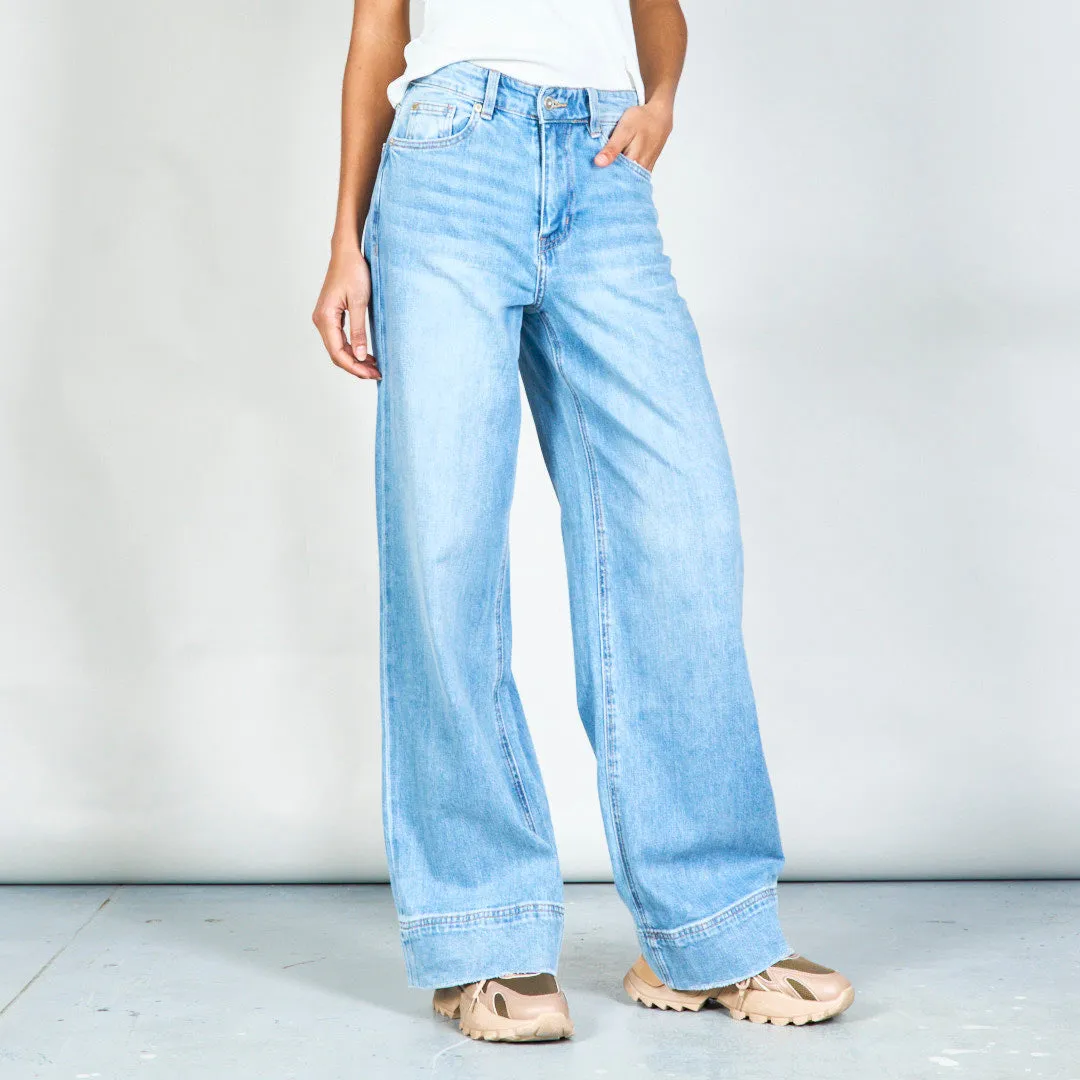 Classic high-waist straight-leg jeans wholesale