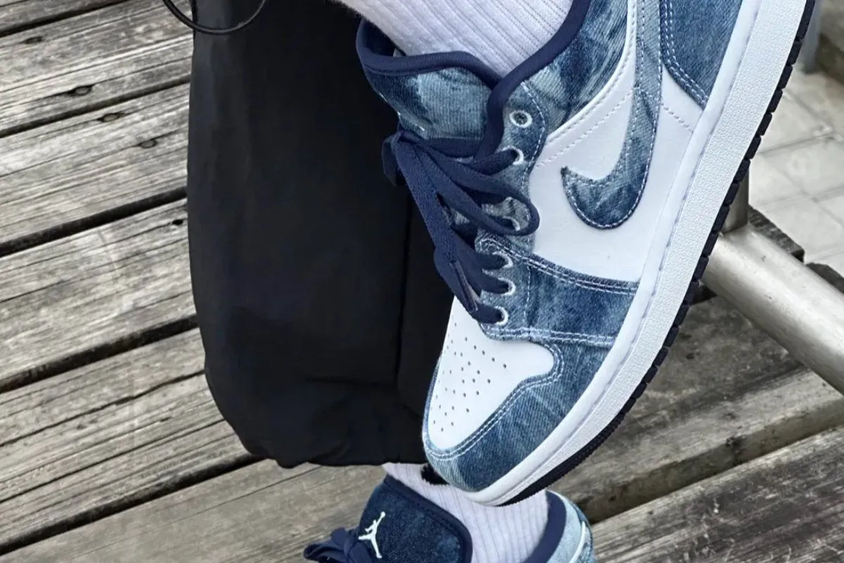 Nike Air Jordan 1 Low - Denim Washed