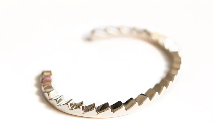 SILVER MINI ZIGZAG CUFF